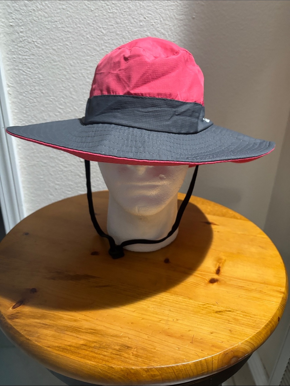 Sun Shade Red/Gray Sun Hat OS